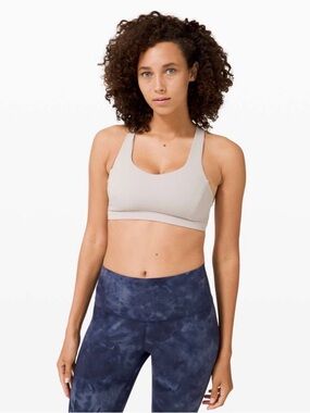Lululemon Free To Be Serene Bra *Light Support, C/D Cup, Size 2